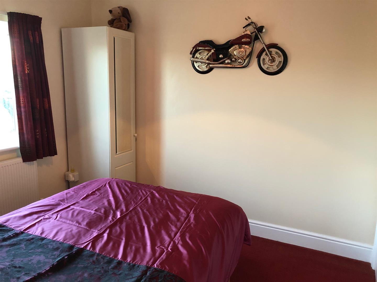 ANOTHER ROOM ASPECT